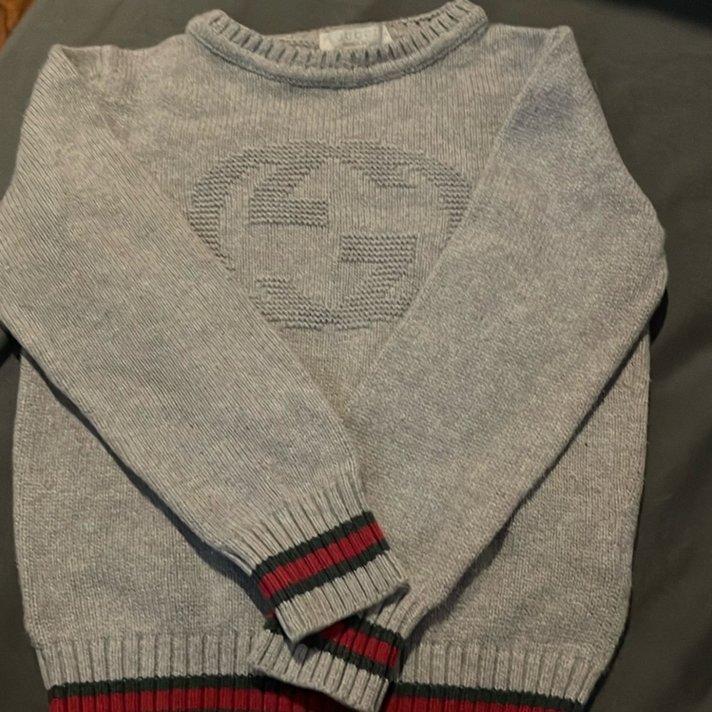 Authentic unisex Gucci Sweater size 2.